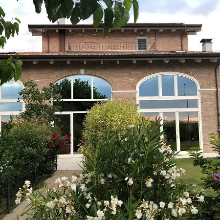 Bed & Breakfast R&b Il Melograno Formigine