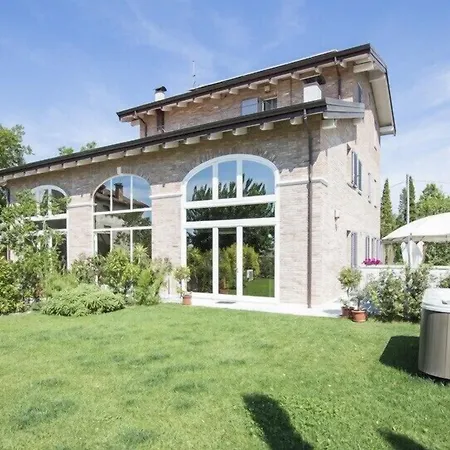 Bed & Breakfast R&b Il Melograno 3*