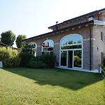 R&b Il Melograno Bed and Breakfast