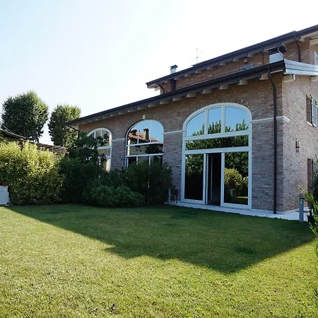 R&b Il Melograno Nocleg ze śniadaniem