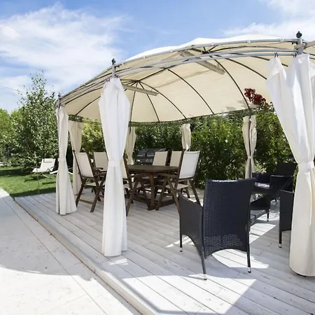 R&b Il Melograno Nocleg ze śniadaniem 3*